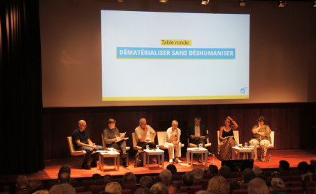 Table ronde dématérialiser sans déshumaniser à la BNF le 14 juin 2025. ATD Quart Monde